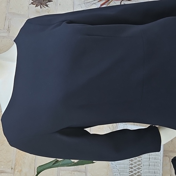 New Tags Theory Women's Varetta Admiral Crepe Sheath Dress Black Boat Neck 6 - Picture 3 of 12
